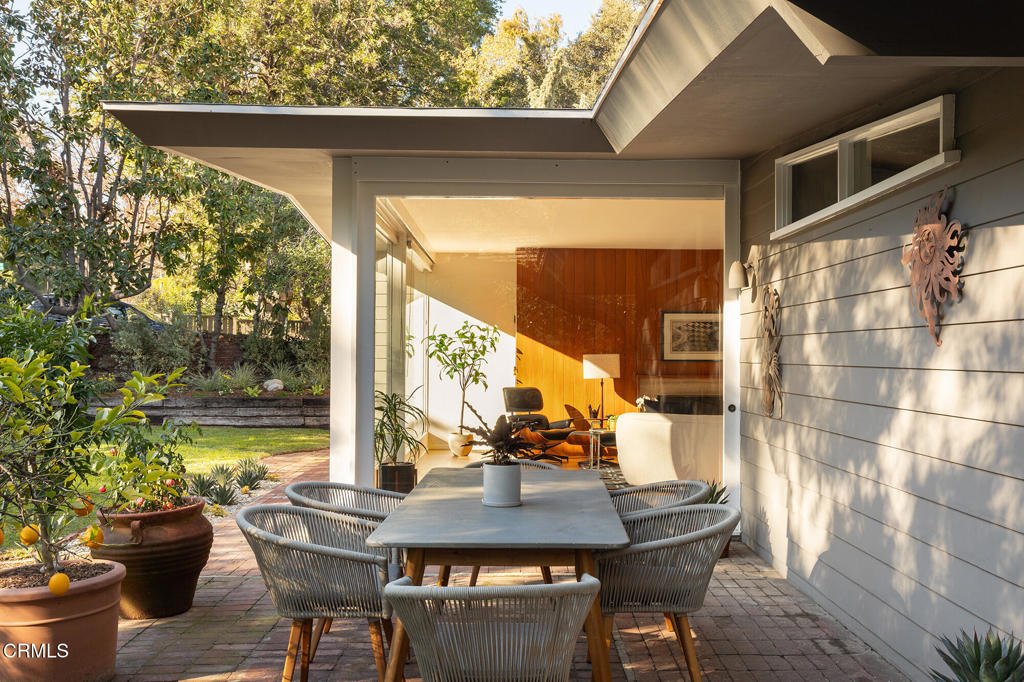 680 Linda Vista Avenue