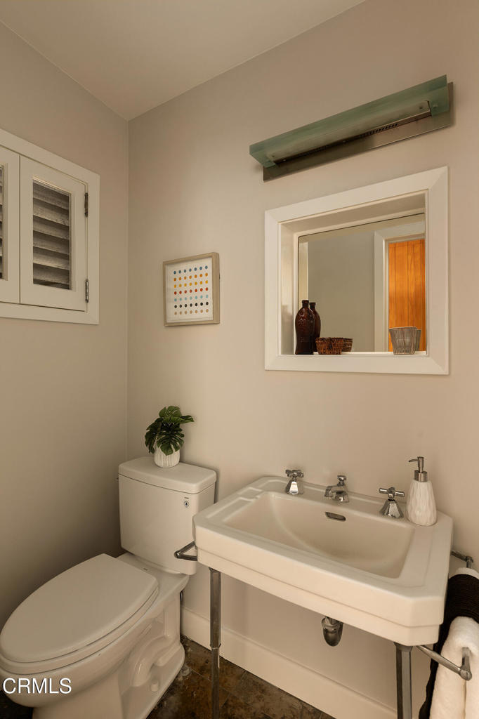 680 Linda Vista Avenue