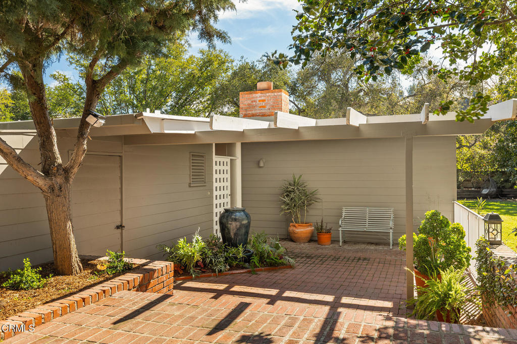 680 Linda Vista Avenue