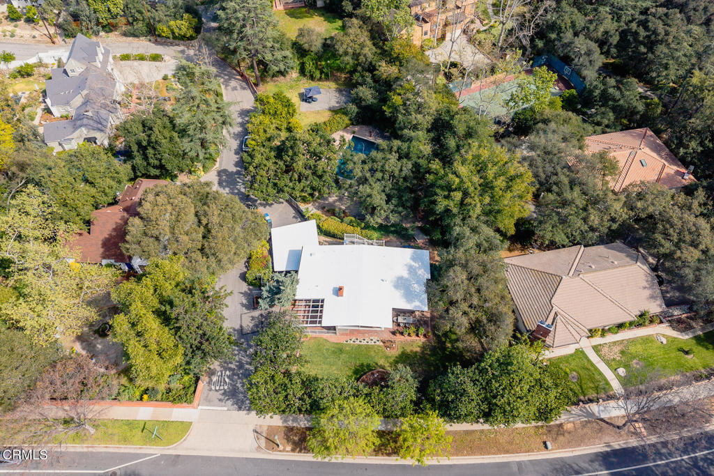 680 Linda Vista Avenue