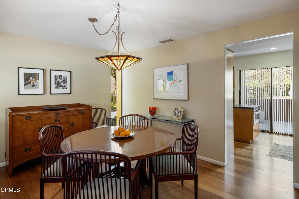 1 S Orange Grove Boulevard 1