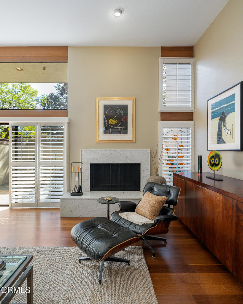 1 S Orange Grove Boulevard 1