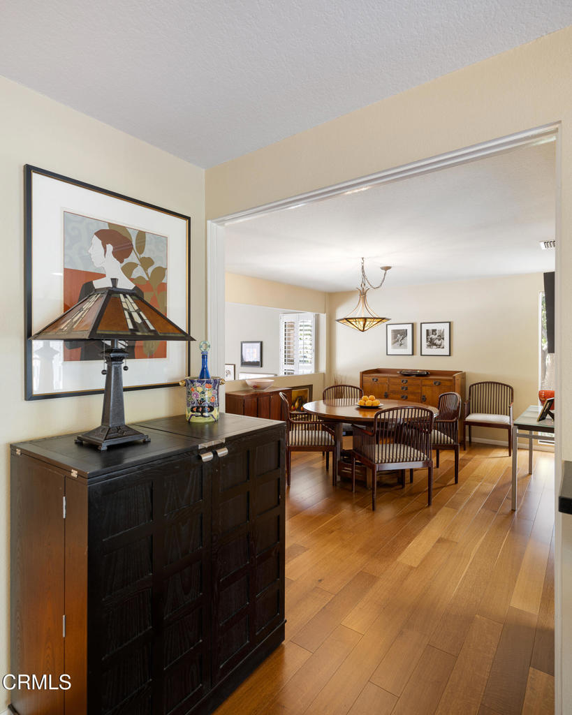 1 S Orange Grove Boulevard 1