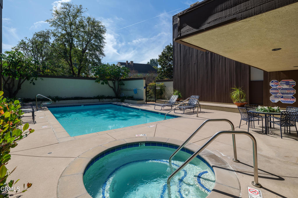 1 S Orange Grove Boulevard 1