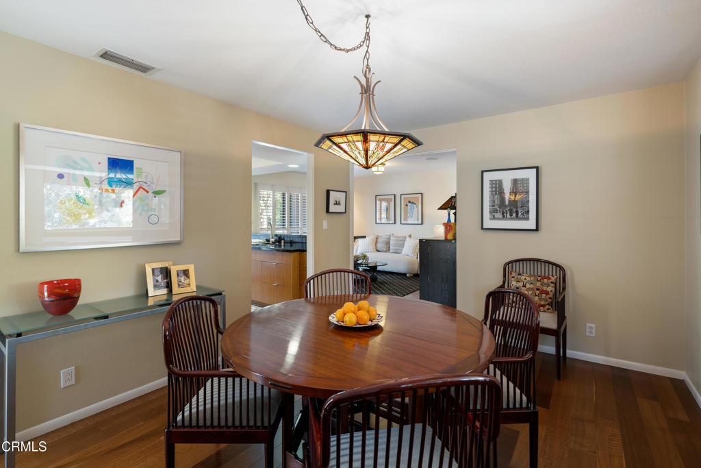 1 S Orange Grove Boulevard 1