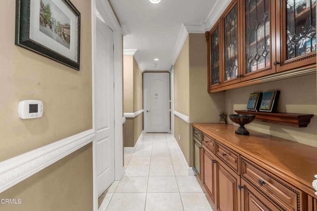 1737 Fairmount Avenue