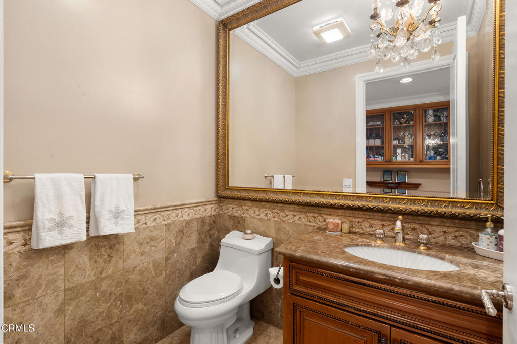 1737 Fairmount Avenue