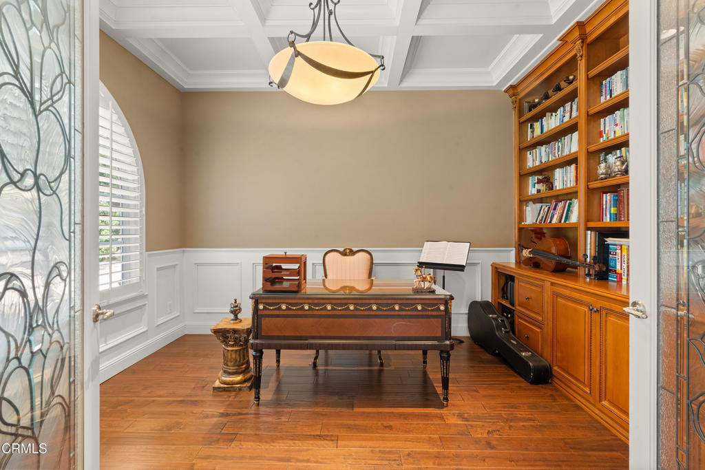 1737 Fairmount Avenue