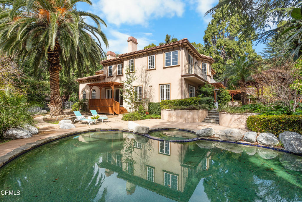 1737 Fairmount Avenue