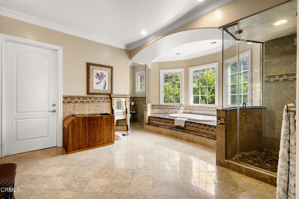 1737 Fairmount Avenue