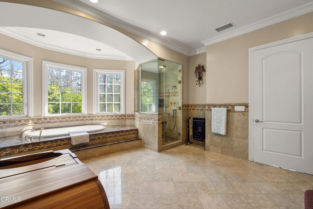 1737 Fairmount Avenue