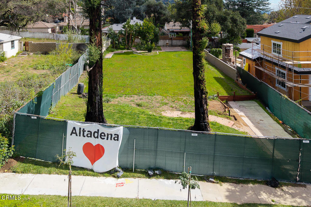 2546 Highland Avenue