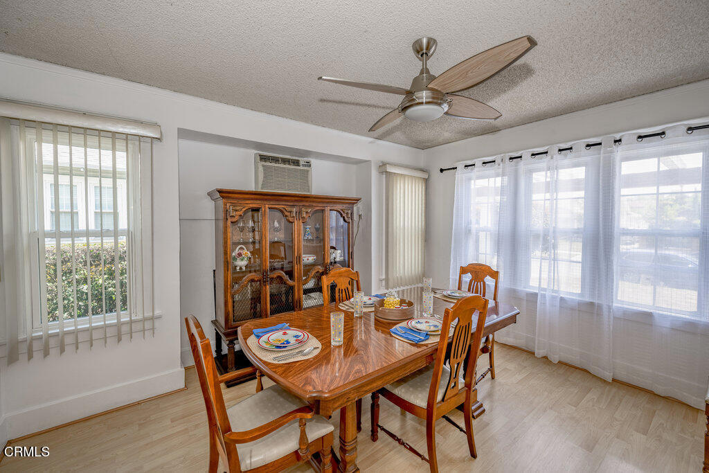 1139 N Heliotrope Drive