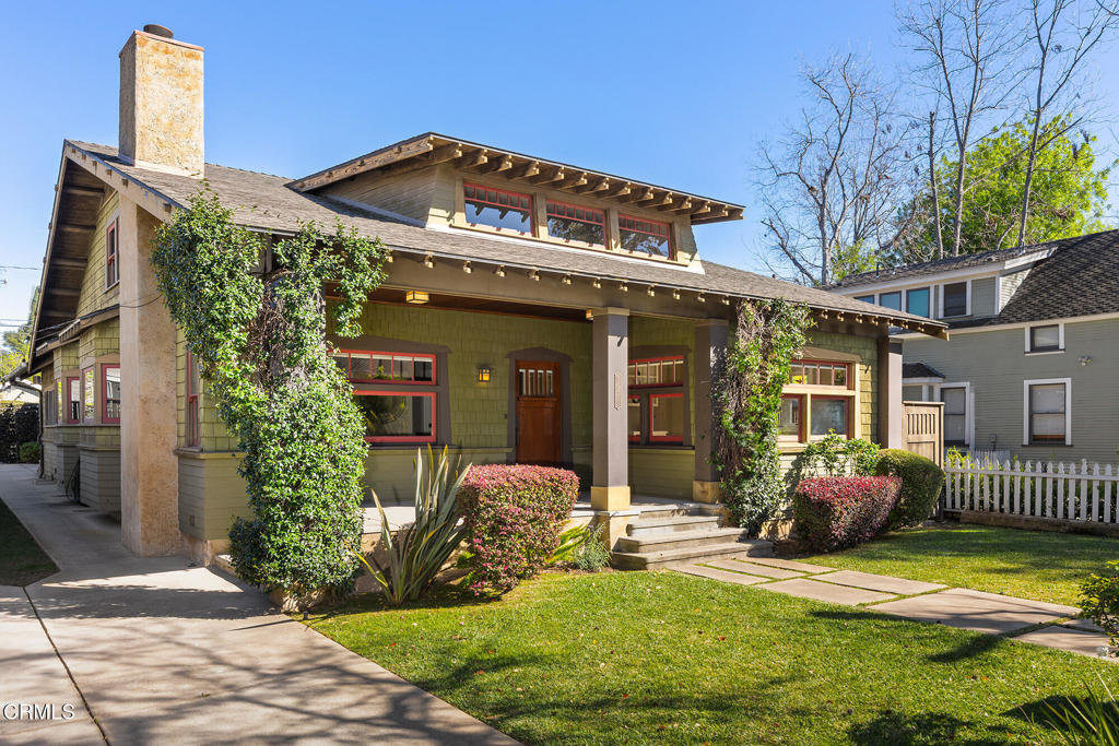 1030 Adelaine Avenue