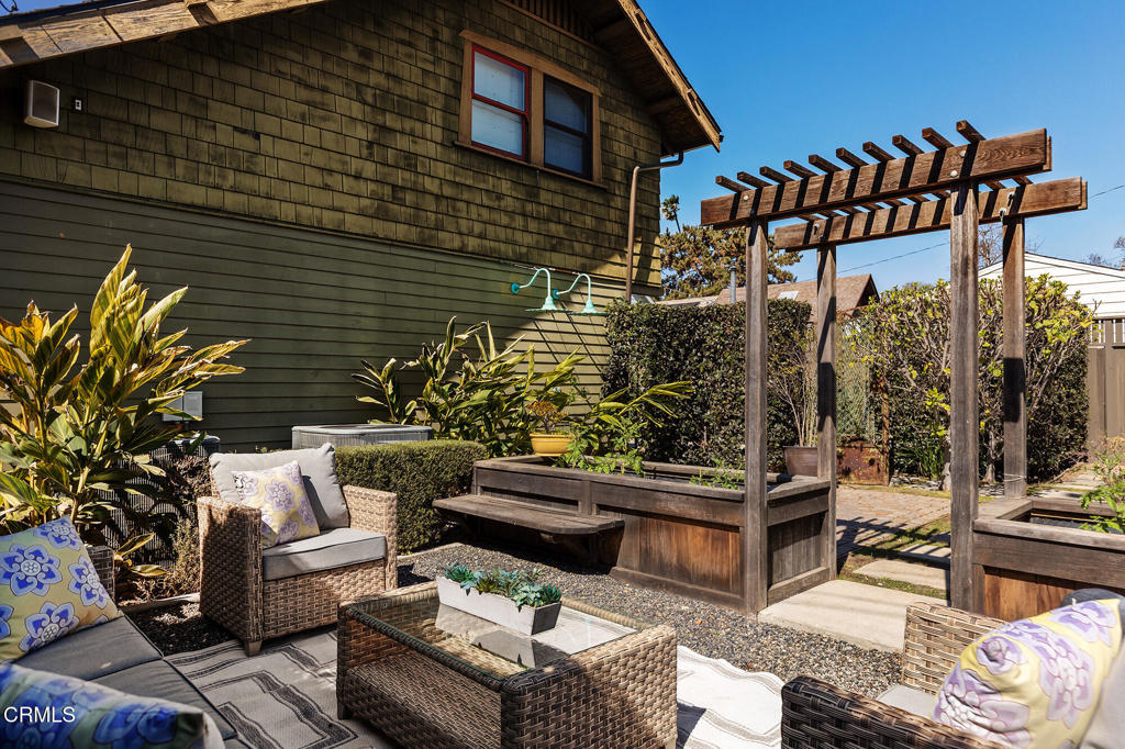 1030 Adelaine Avenue