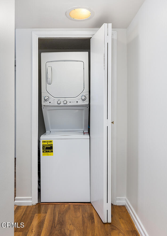 540 Kelton Avenue 201