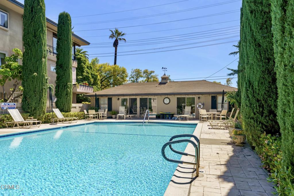 1255 S Orange Grove Boulevard 1