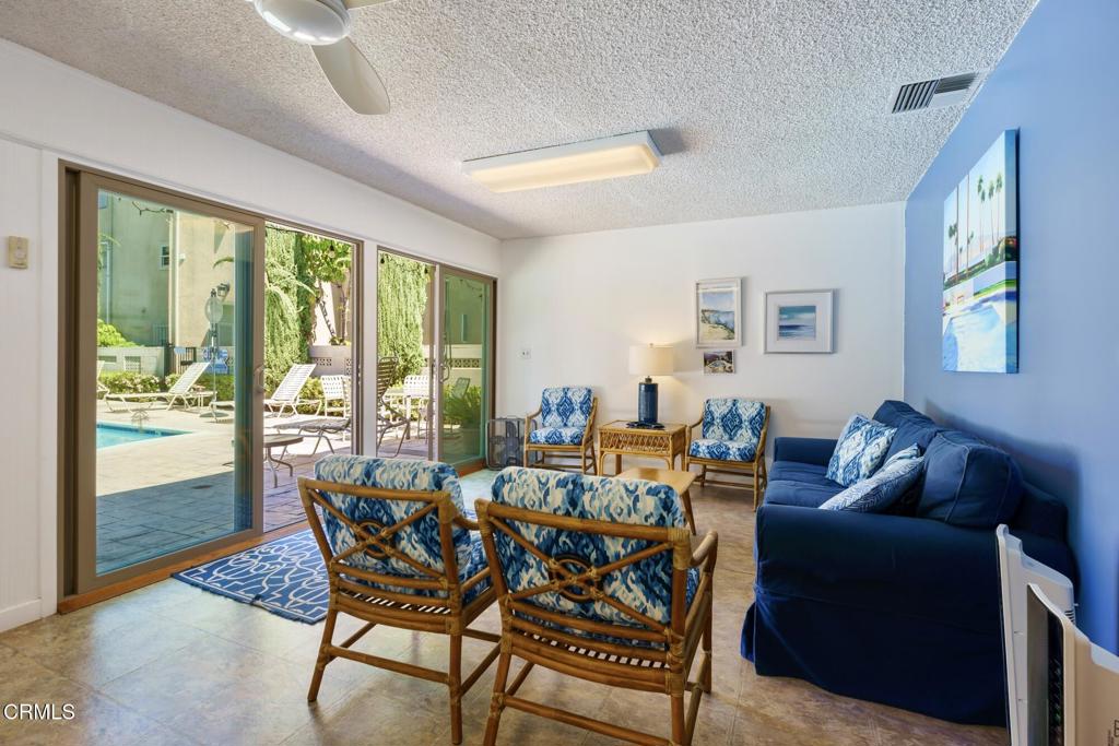 1255 S Orange Grove Boulevard 1