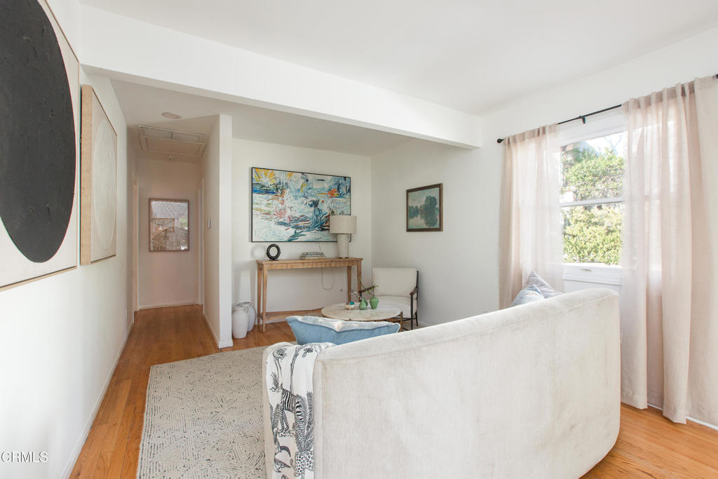 524 Glen Holly Drive