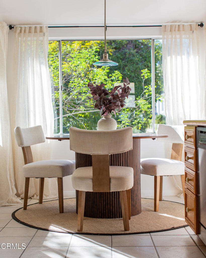 524 Glen Holly Drive