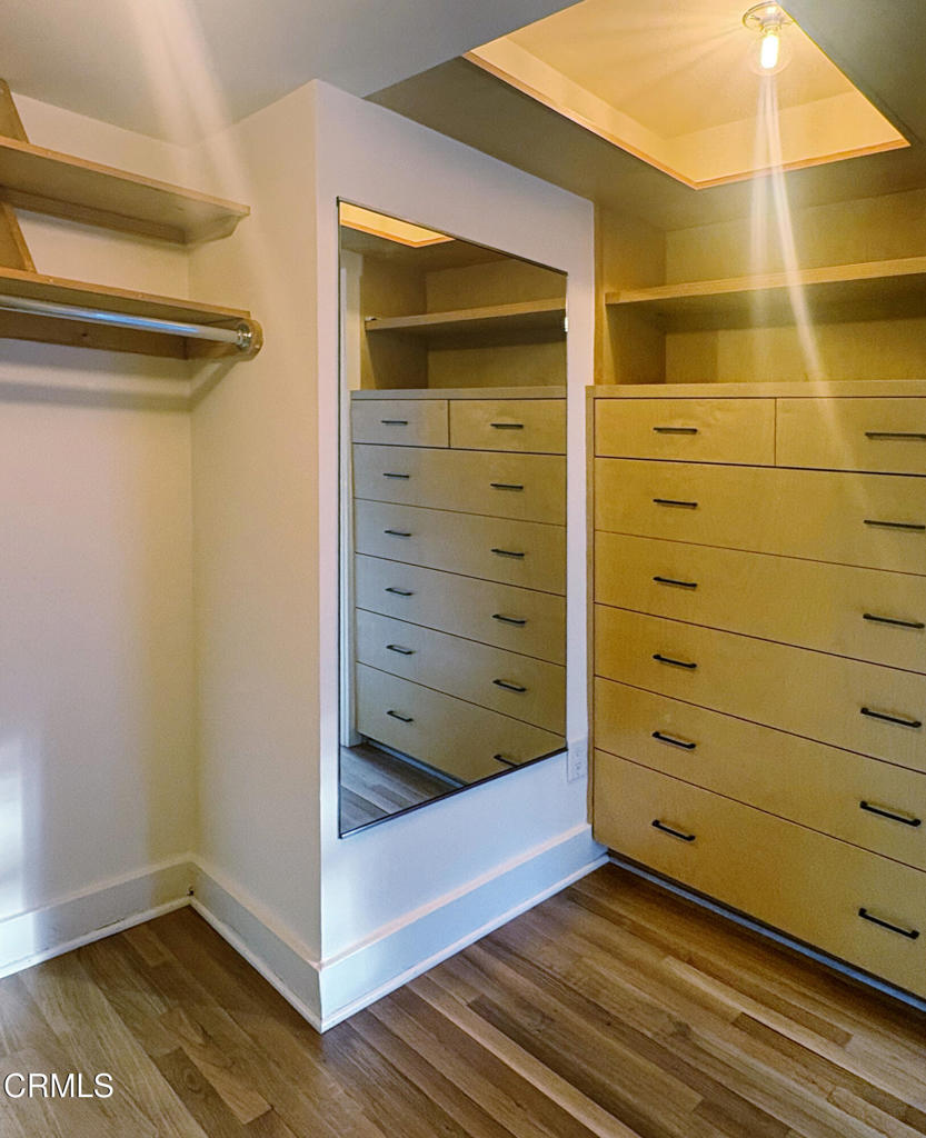 4092 Glenalbyn Drive