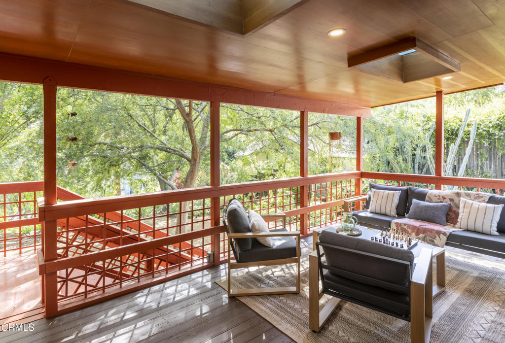 4092 Glenalbyn Drive