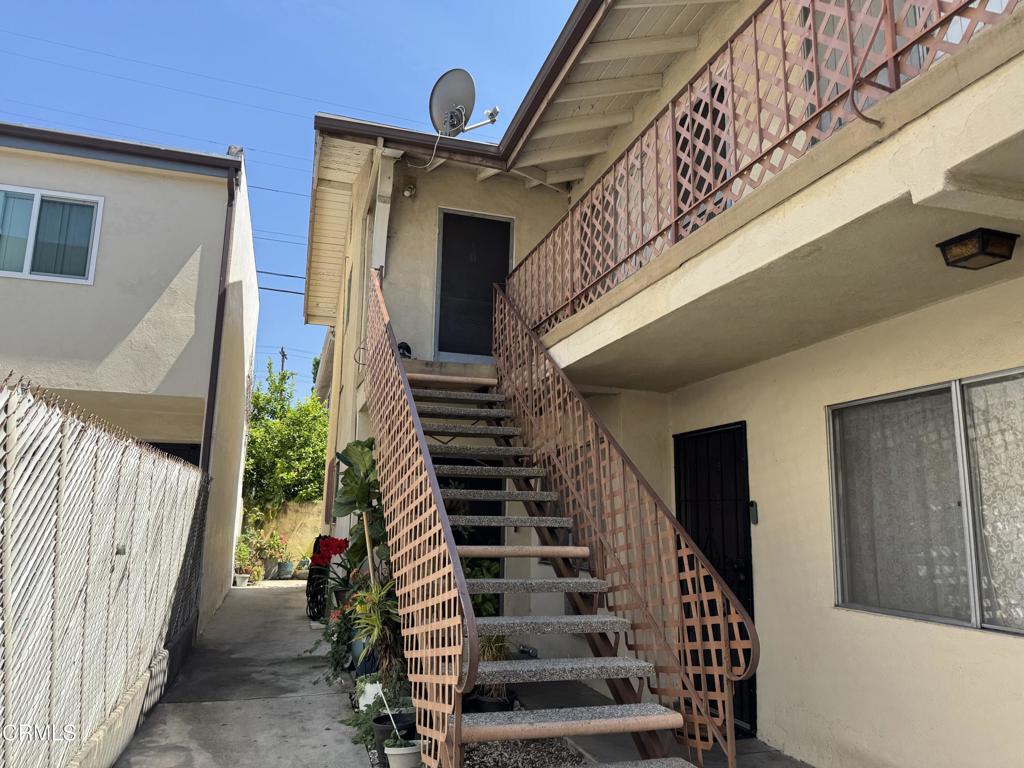 122 N Belmont Street