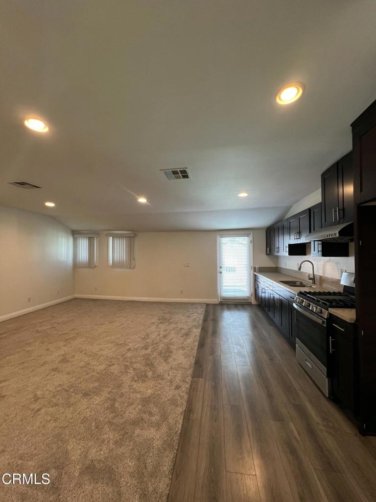 30 Eastern Avenue B