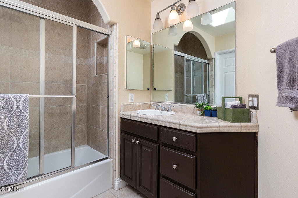 5703 Laurel Canyon Boulevard 306