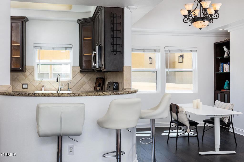 5703 Laurel Canyon Boulevard 306