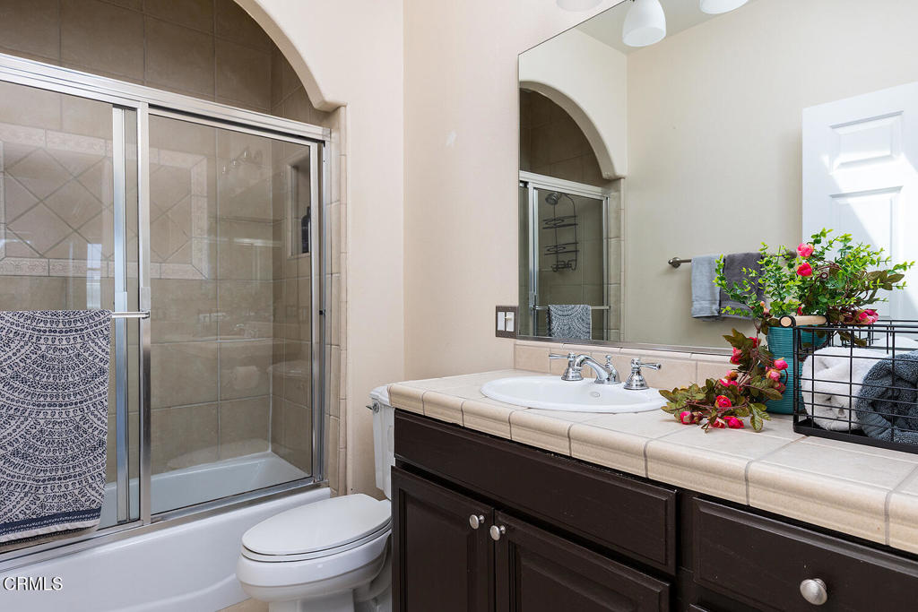 5703 Laurel Canyon Boulevard 306