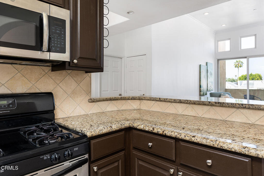 5703 Laurel Canyon Boulevard 306