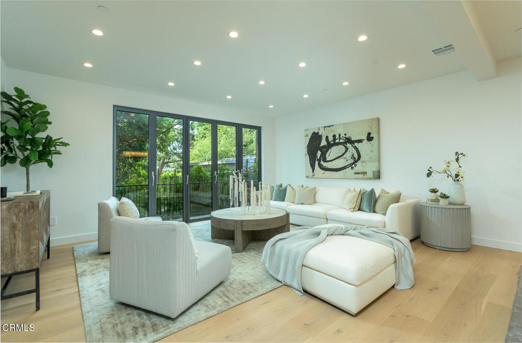 3651 Roselawn Avenue