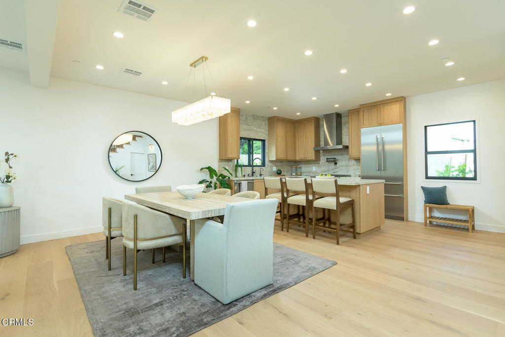 3651 Roselawn Avenue