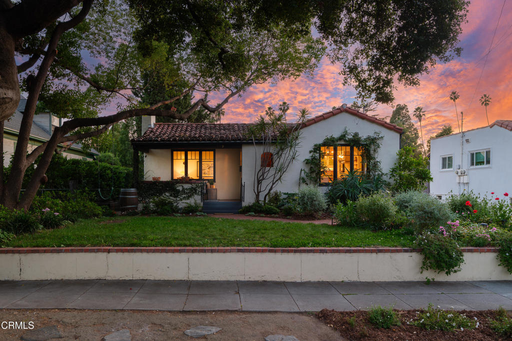 859 Sunset Avenue