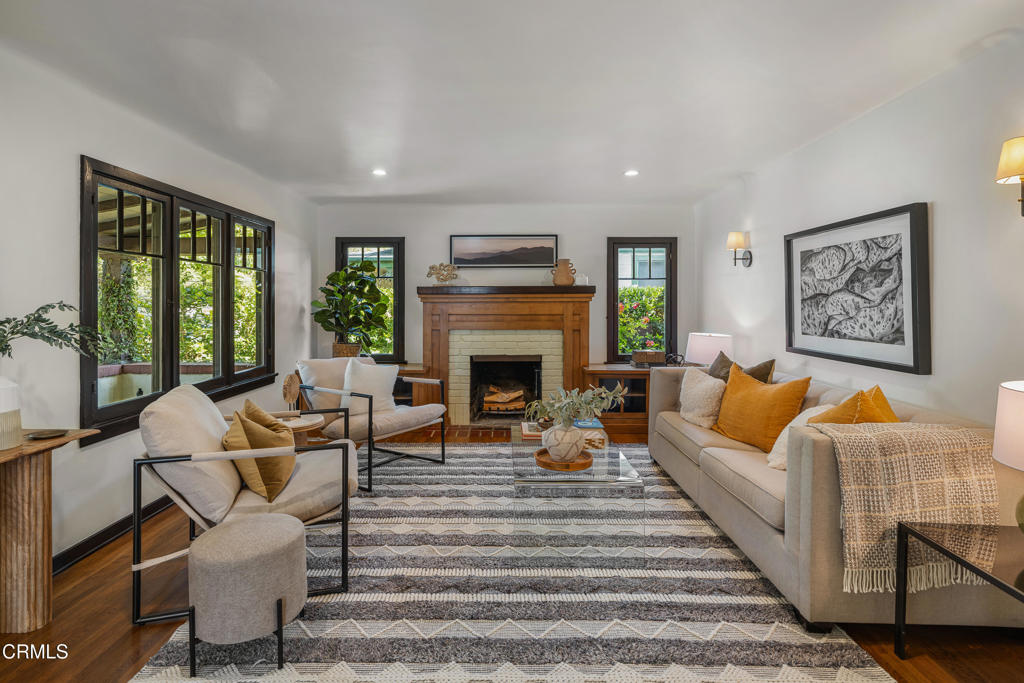 859 Sunset Avenue