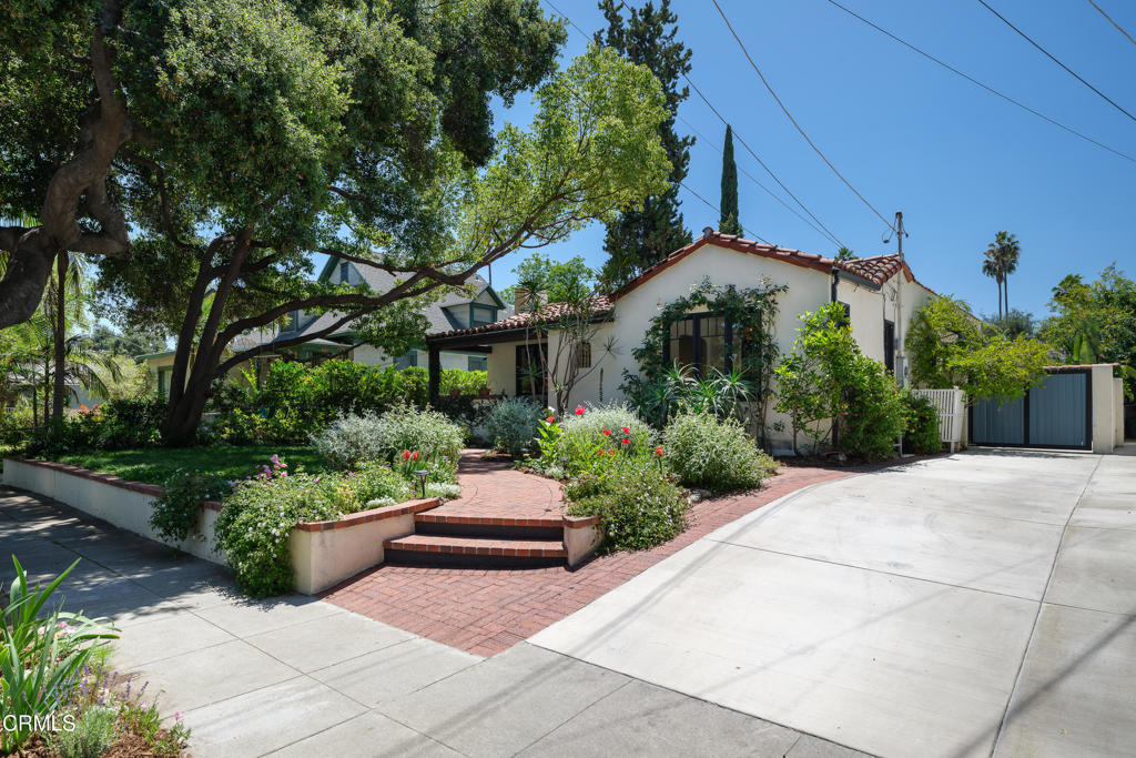 859 Sunset Avenue