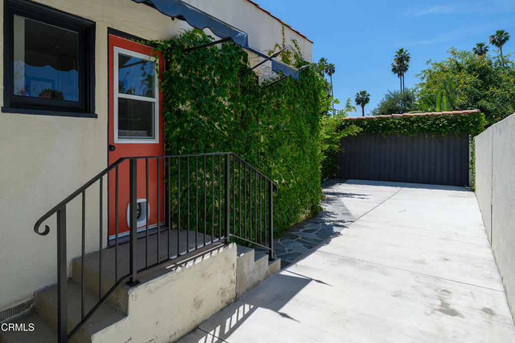 859 Sunset Avenue