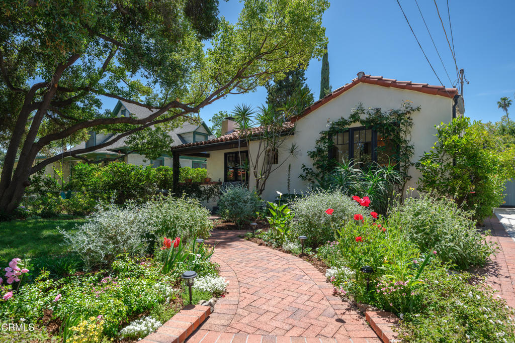 859 Sunset Avenue