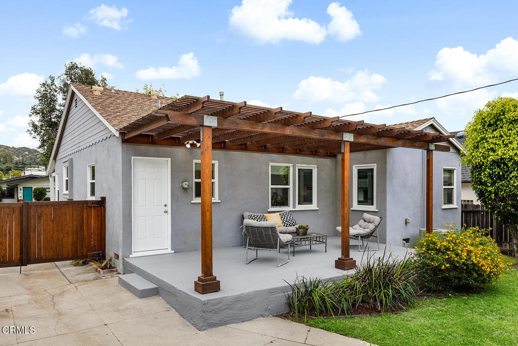 3437 Downing Avenue