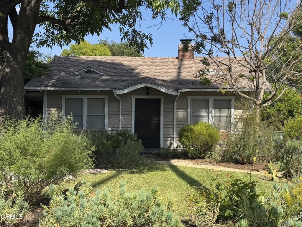 742 N Mentor Avenue