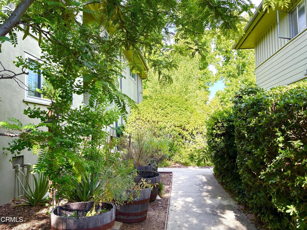 322 W California Boulevard A