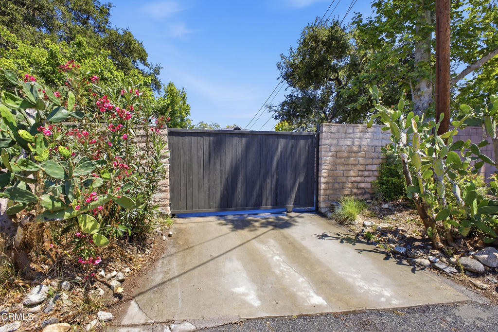 168 Lamour Drive