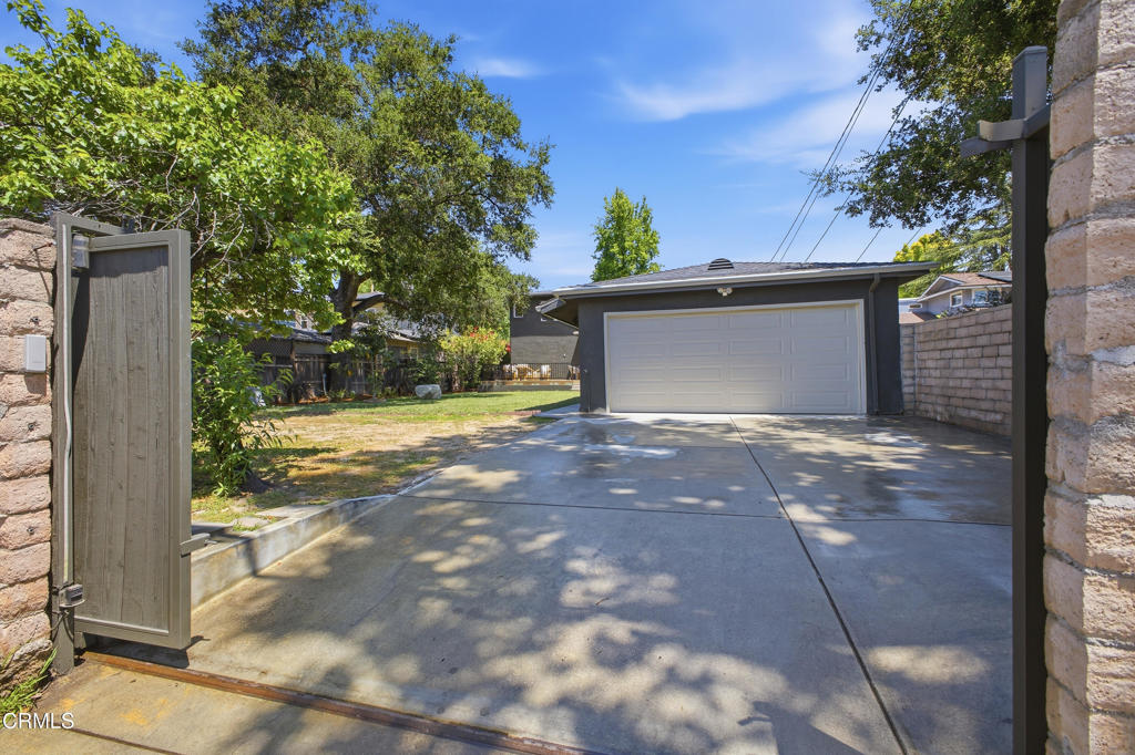 168 Lamour Drive