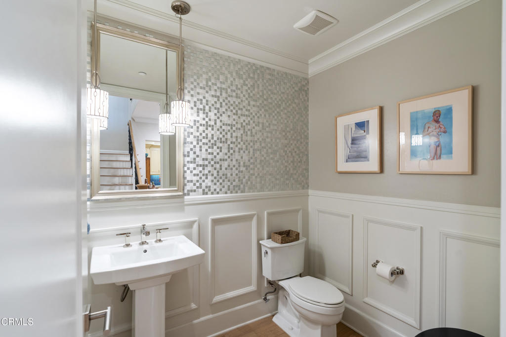 367 W Del Mar Boulevard 108