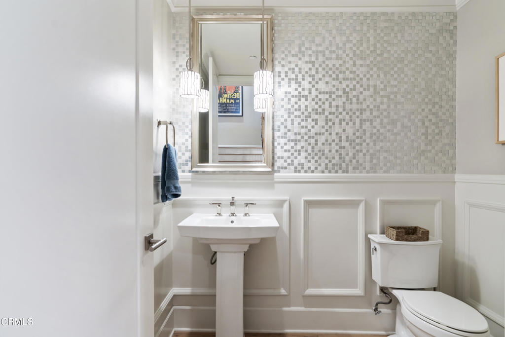 367 W Del Mar Boulevard 108