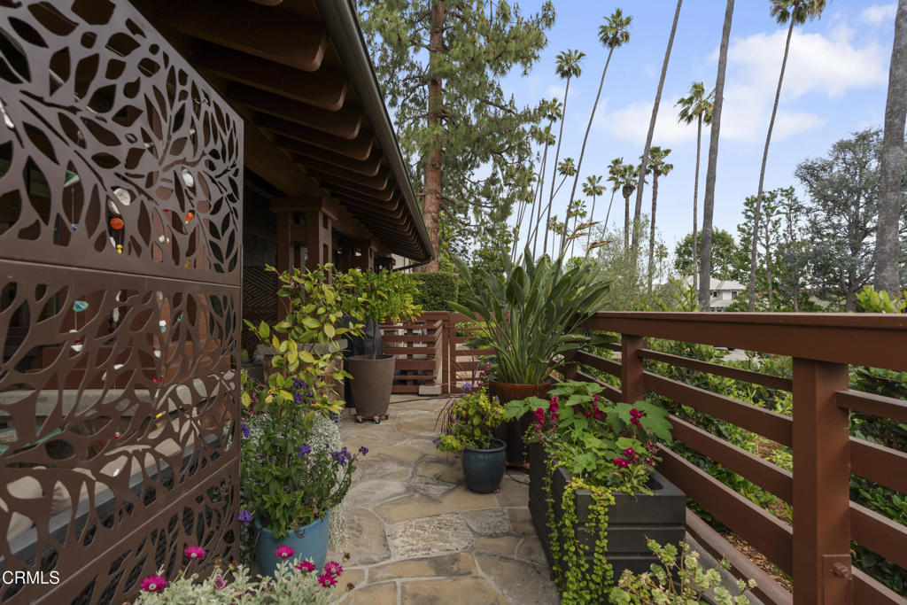 367 W Del Mar Boulevard 108