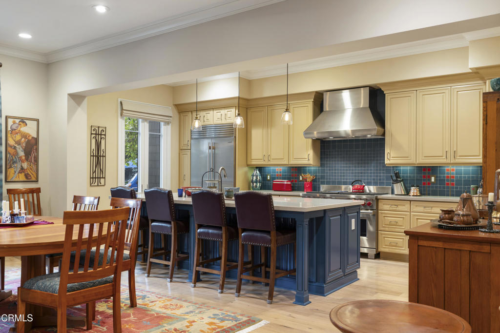 367 W Del Mar Boulevard 108