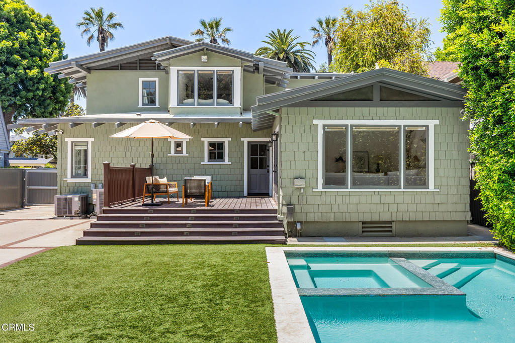 260 S Orange Grove