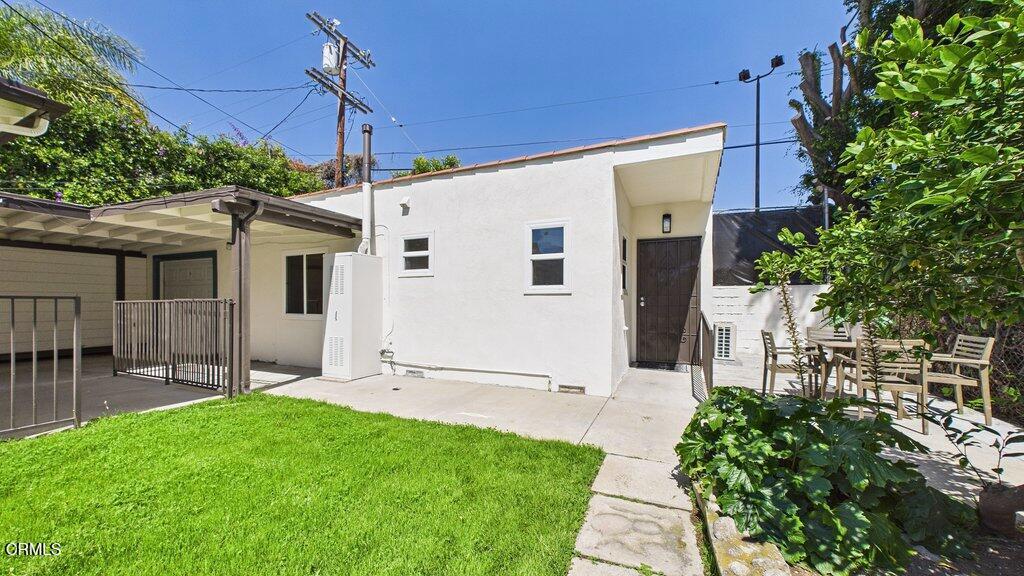 1232 N El Centro Avenue